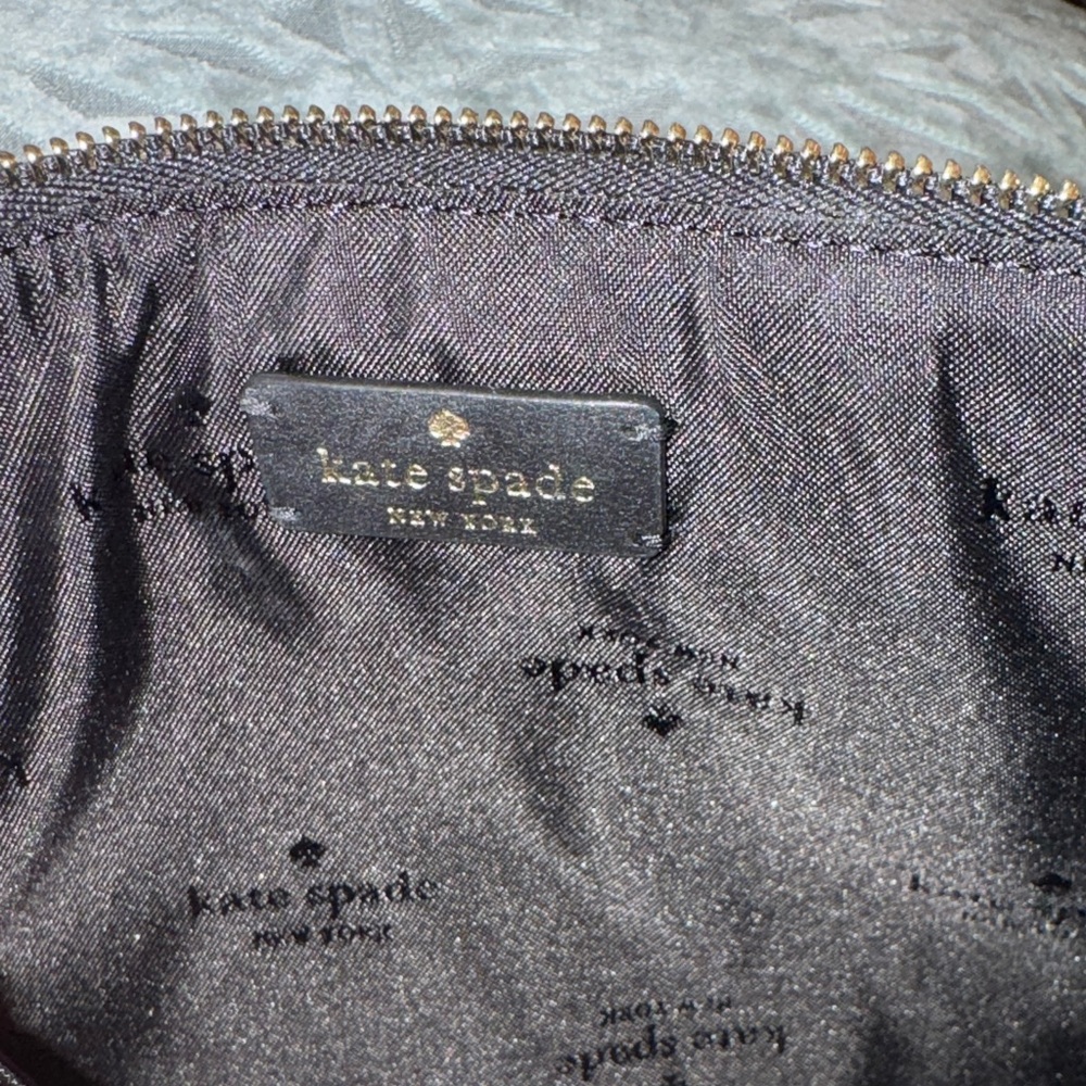 Kate Spade ♠️ Black Wristlet - Picture 5 of 7